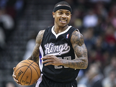 Isaiah Thomas a one-man show with 52 points — 29 in fourth — for